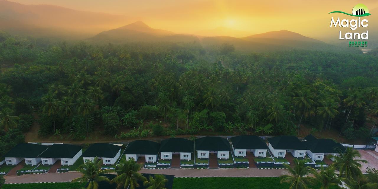 Magic Land Resorts Athirapally Irinjalakuda Dış mekan fotoğraf